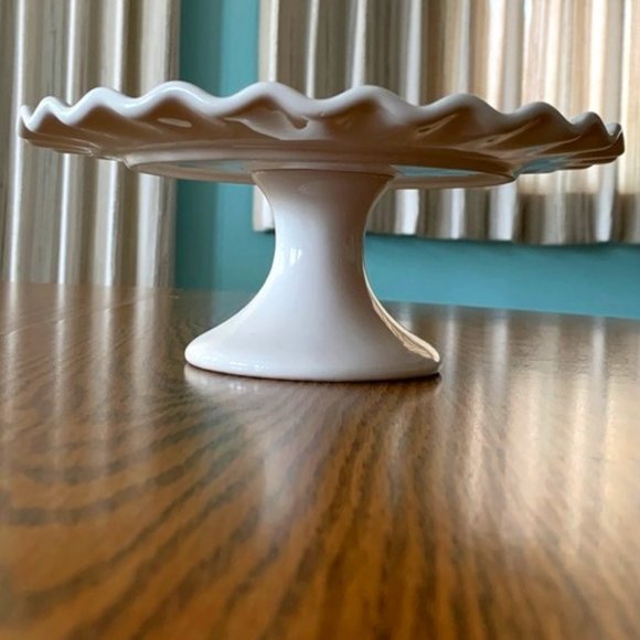 Cake Presentation Plates - Picture 2 of 11